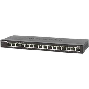 imageNETGEAR GS305 5 Port Gigabit Ethernet Network Switch Ethernet Splitter Hub Desktop Sturdy Metal Fanless Plug and Play16 Port